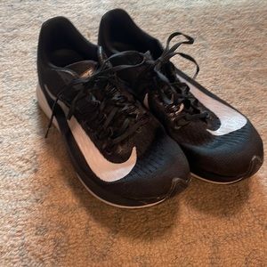 Nike Zoom Fly Size 6.5